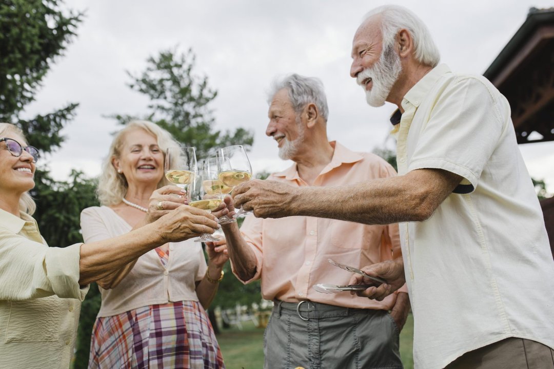 WERE-LIVING-IN-THE-G-SHAPED-ECONOMYWHERE-BOOMERS-CONTROL-90-TRILLION-AND-EVERYONE-ELSE-WAITS