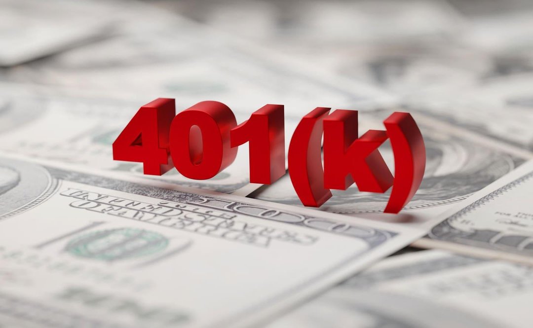 _specials-images_imageserve_68baae991199abf381c1a54e_8-Ways-To-Celebrate-401-k--Day-And-Boost-Your-Retirement-Savings_0x0.jpg